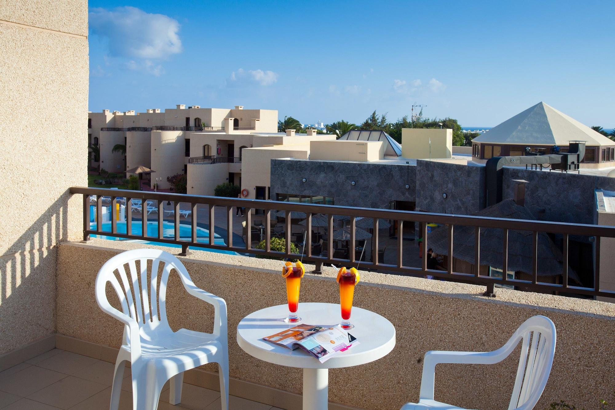 Bluesea Costa Teguise Gardens Apartment Exterior photo